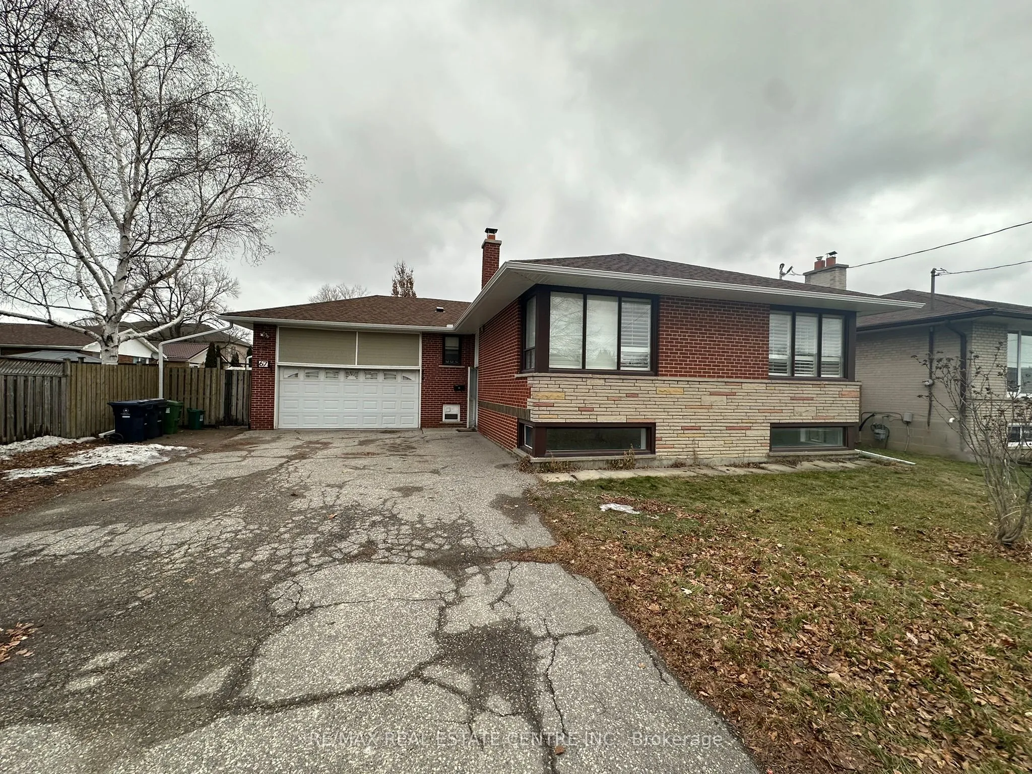 Detached Home For Lease | W12693366
