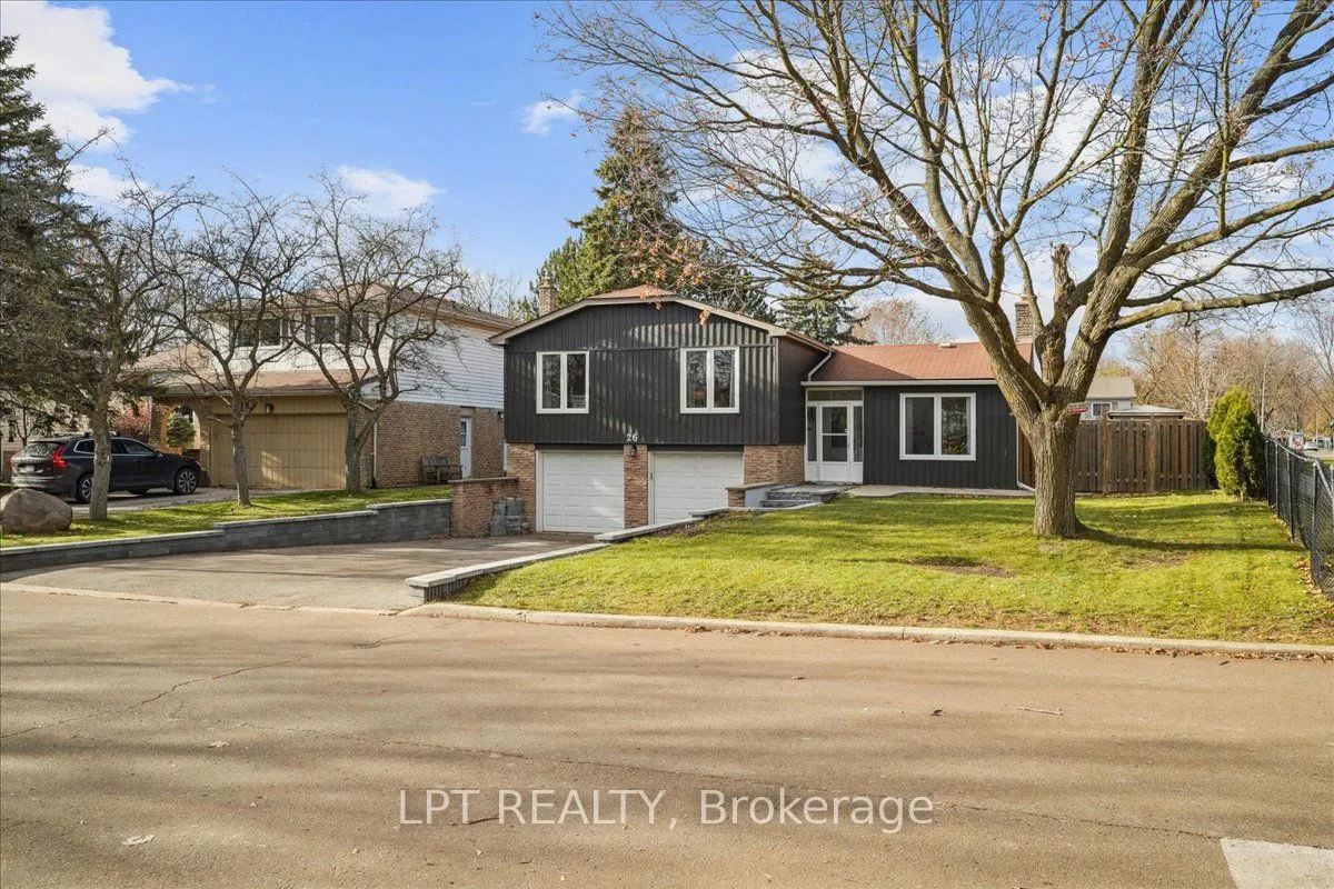Detached Home For Sale | W12696528