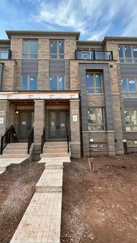 3316  Taha  Gardens, Oakville, ON L6M 4K1