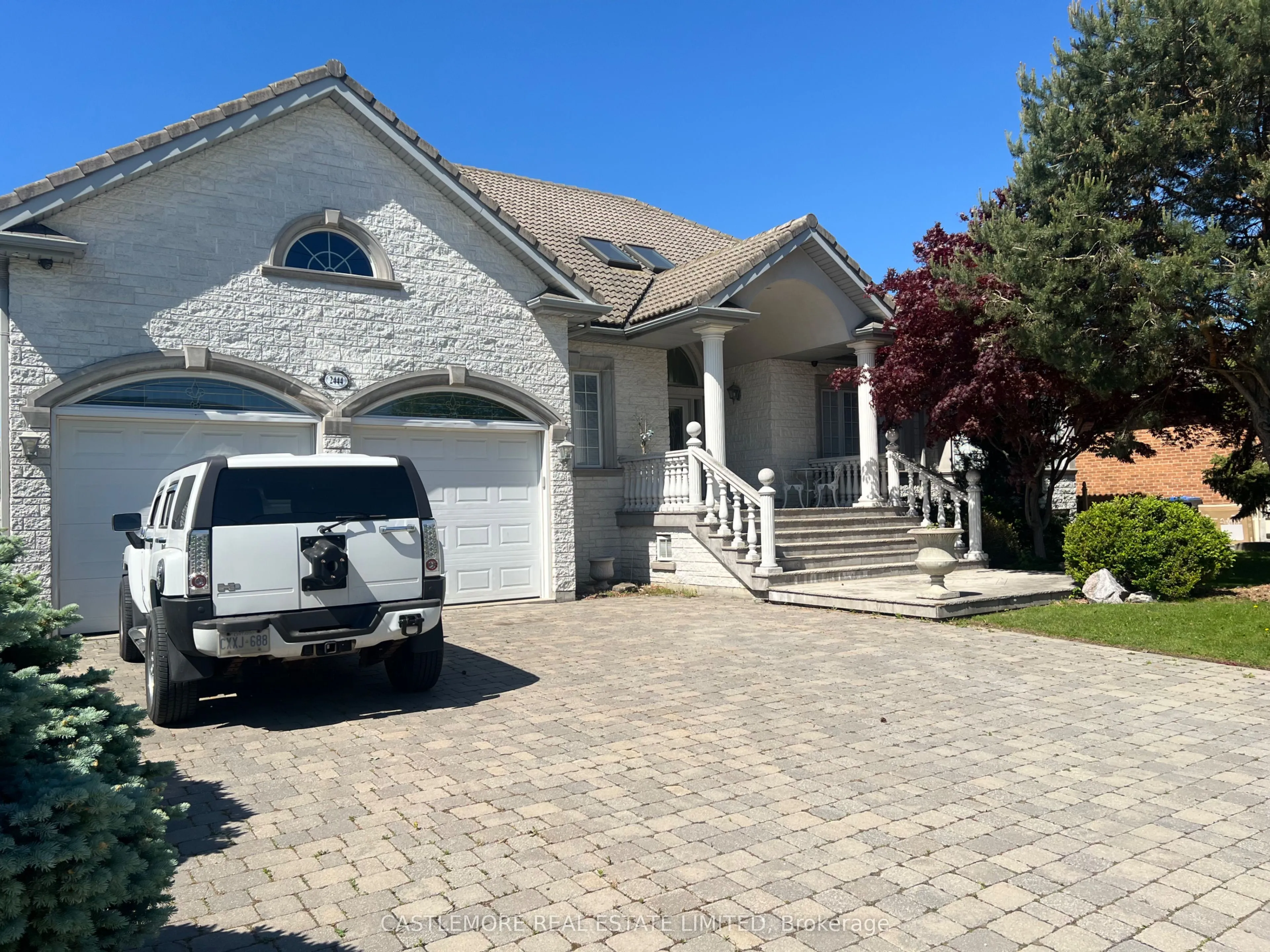 Detached Home For Sale | W12699396