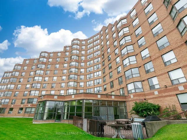 6  Humberline  Drive, Toronto W10, ON M9W 6X8