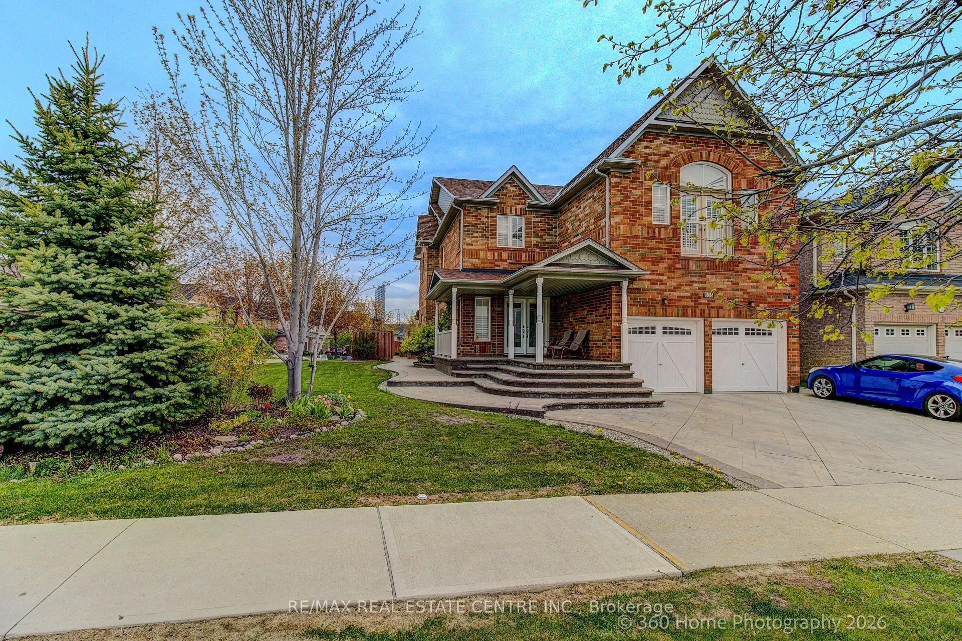 Detached Home For Sale | W12713332