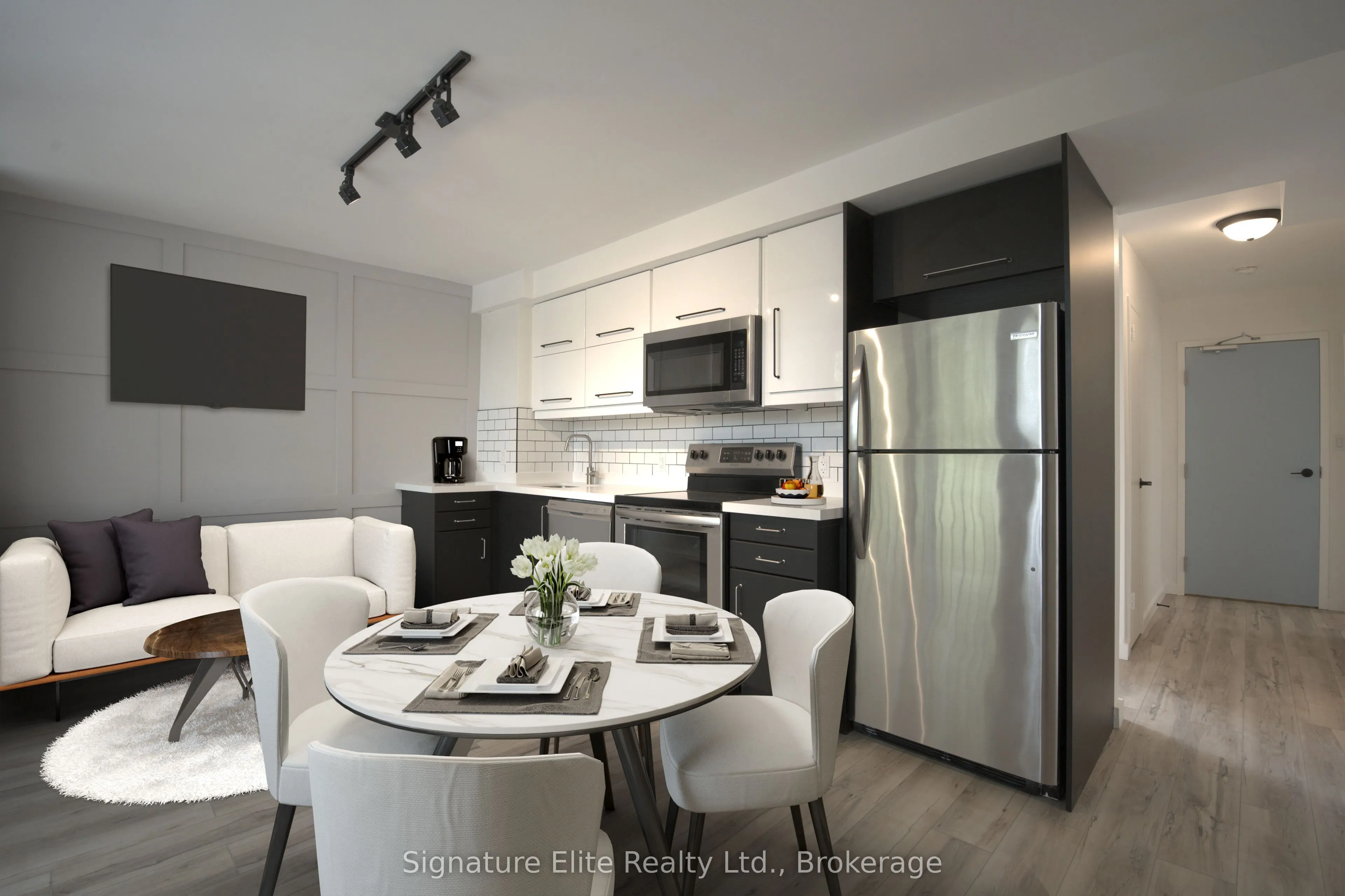 Detached Home For Lease | W12713532