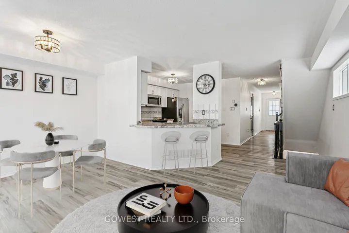 3150  Erin Centre  Boulevard, Mississauga, ON L5M 7Z2