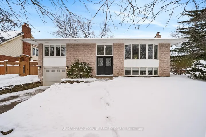 407  Canterbury  Crescent, Oakville, ON L6J 5K8