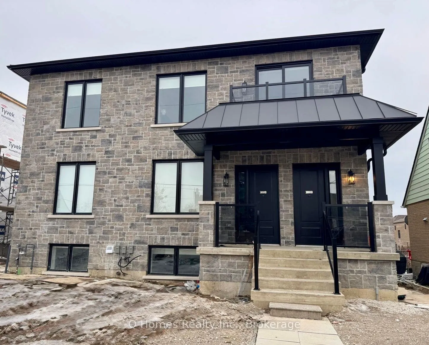 Multiplex For Lease | W12722812