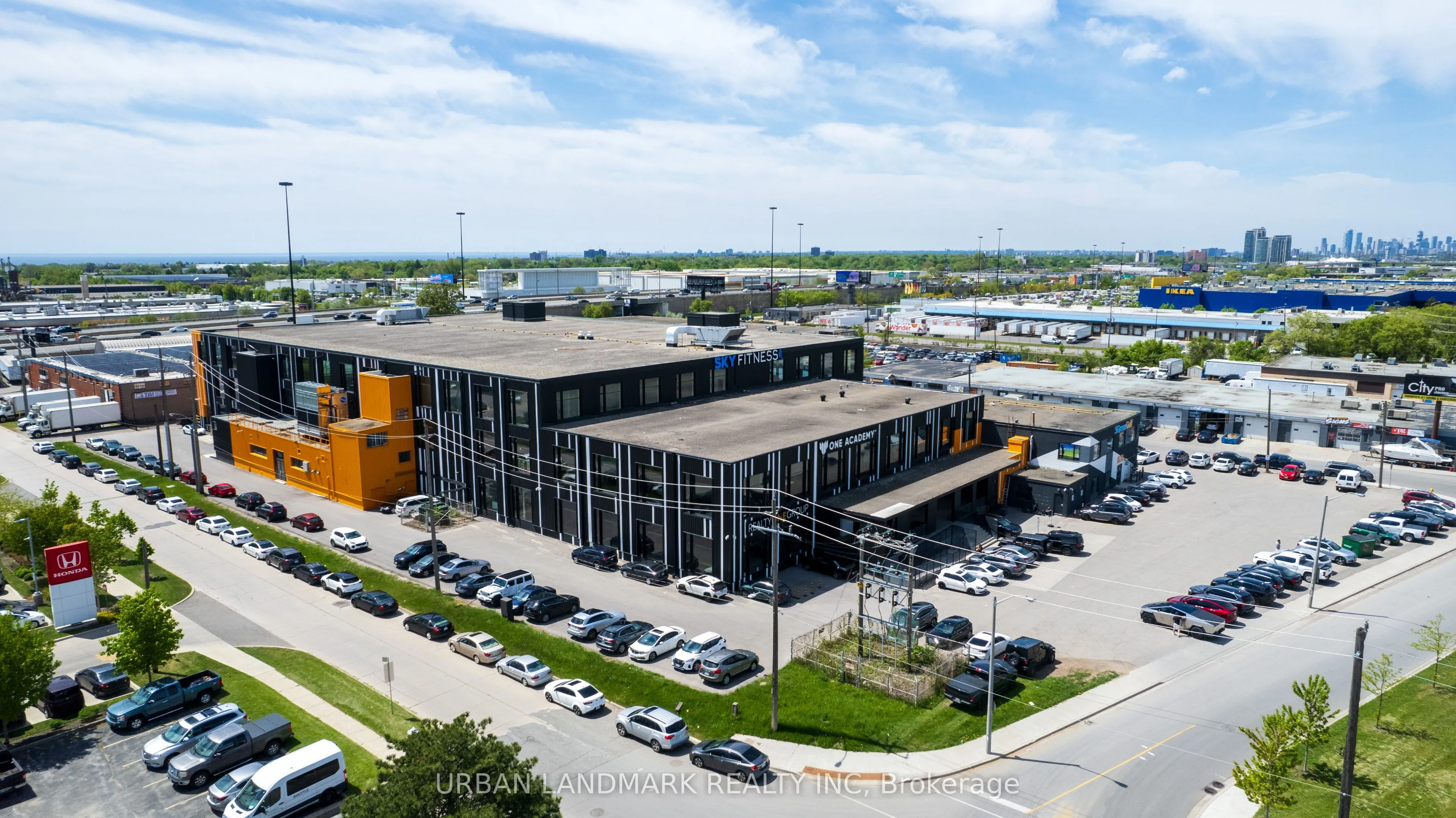 Industrial Property For Lease | W12742020