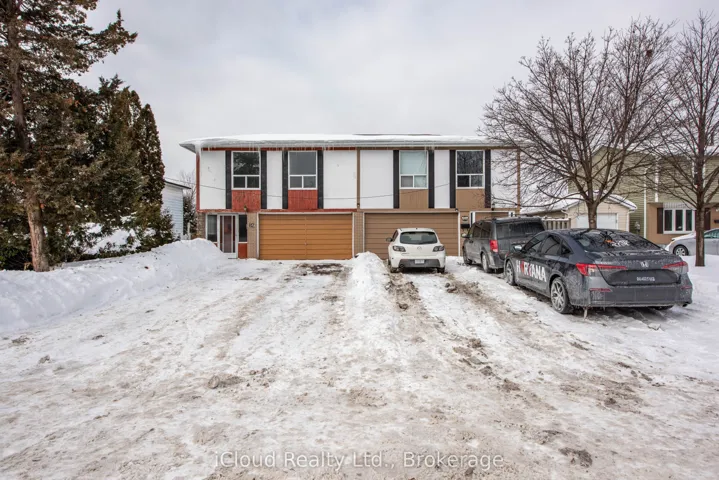 82  Griselda  Crescent, Brampton, ON L6S 1M3