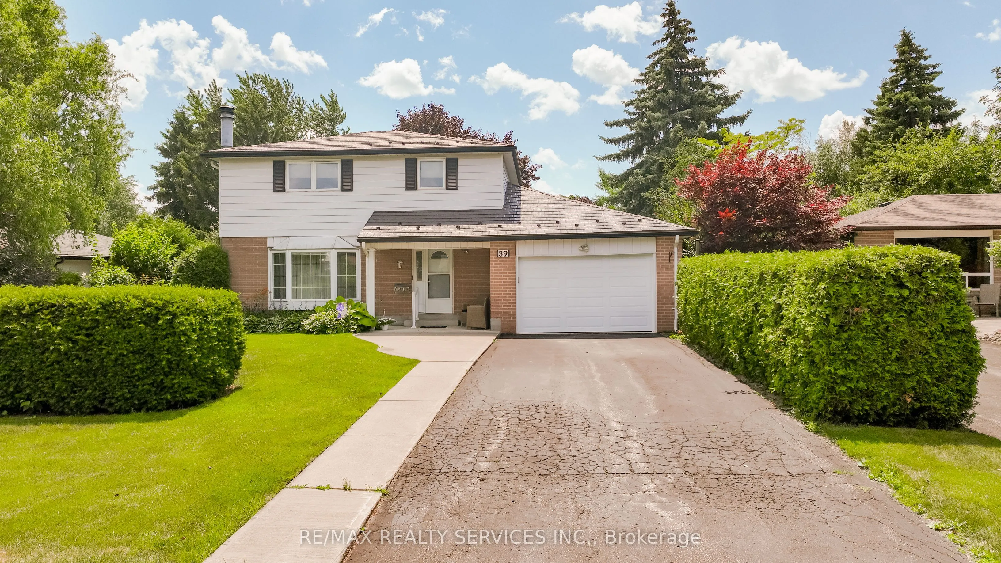 Detached Home For Sale | W12747718