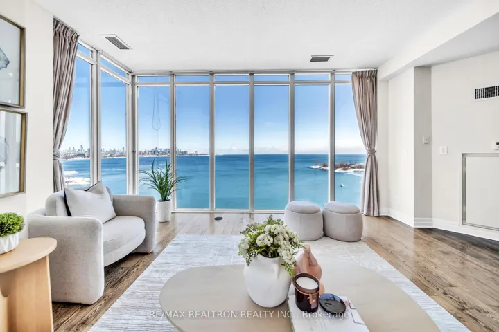 58  Marine Parade  Drive, Toronto W06, ON M8V 4G1