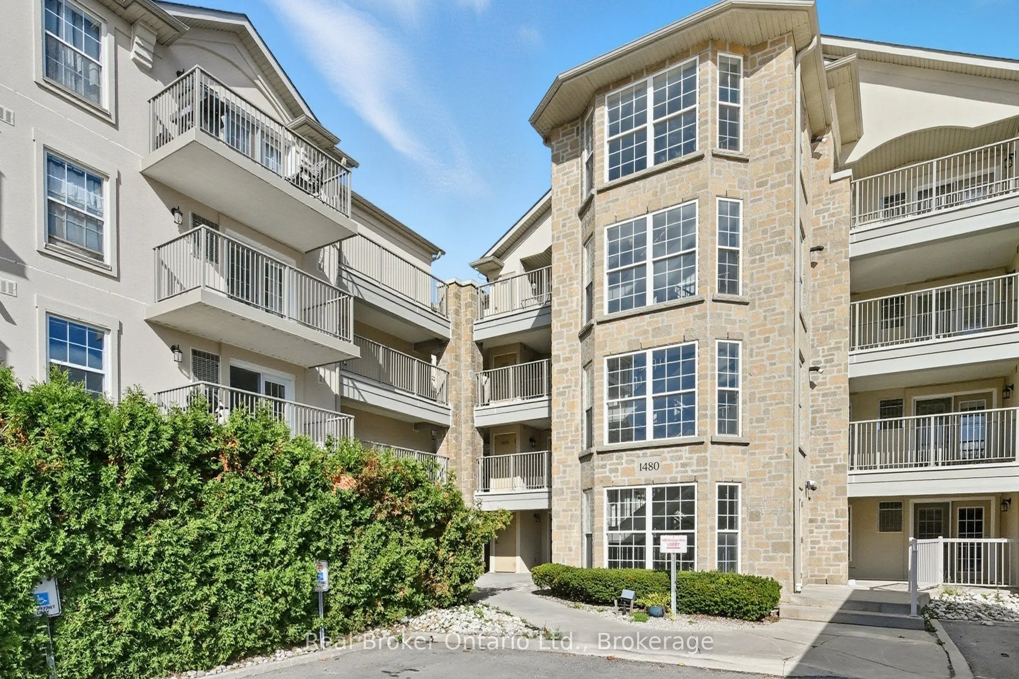 Property For Sale | W12775174