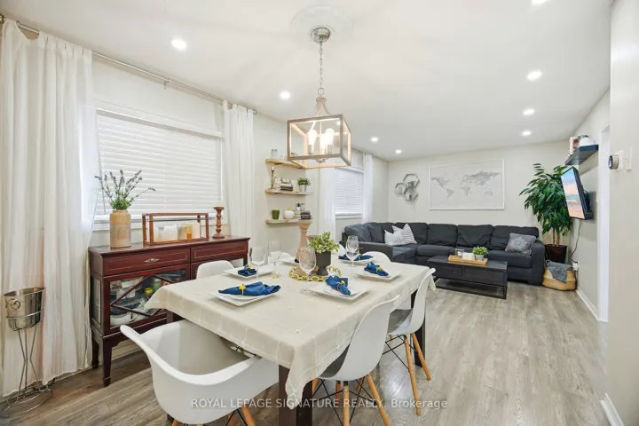 21  Palmolive  Street, Brampton, ON L6R 1P5