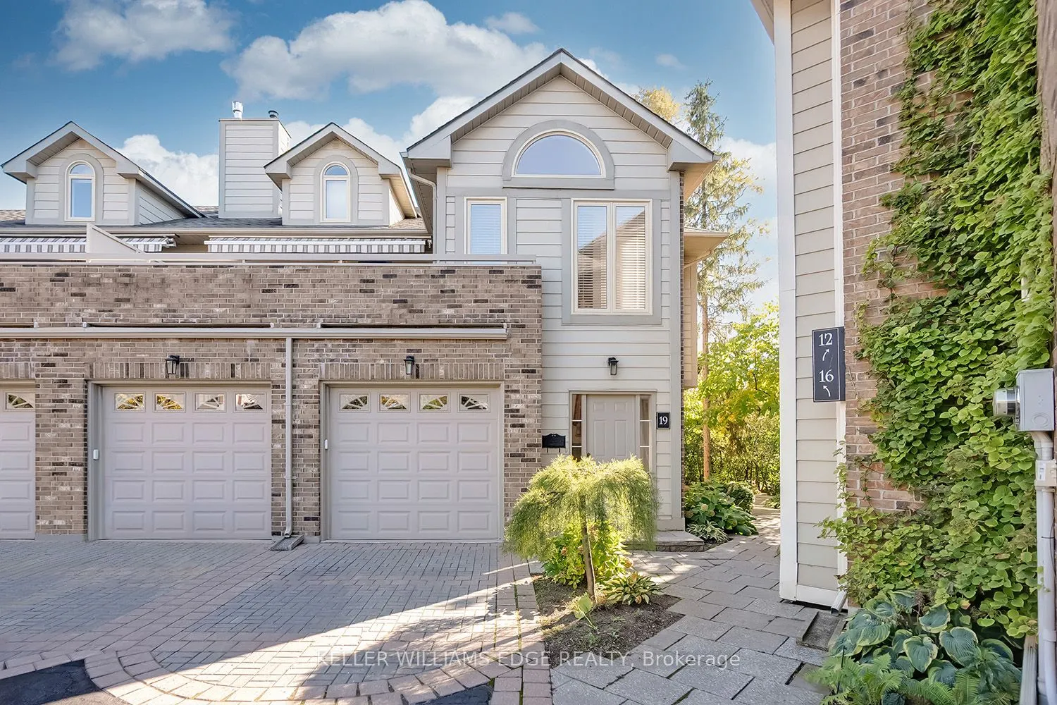 Property For Sale | W12783918