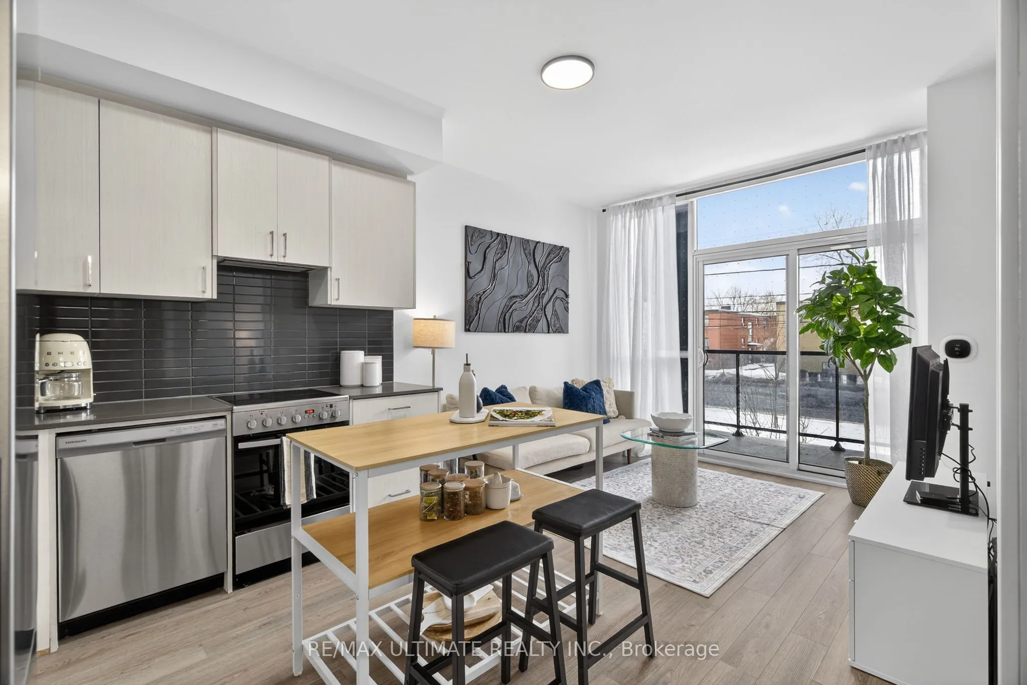 Property For Sale | W12785486