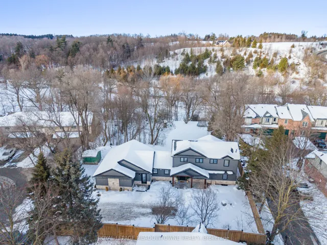 70  River  Drive, Halton Hills, ON L7G 2J2