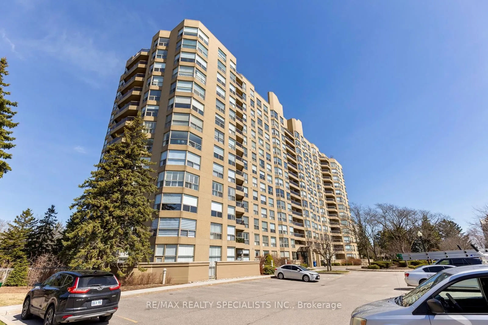Property For Sale | W12794198