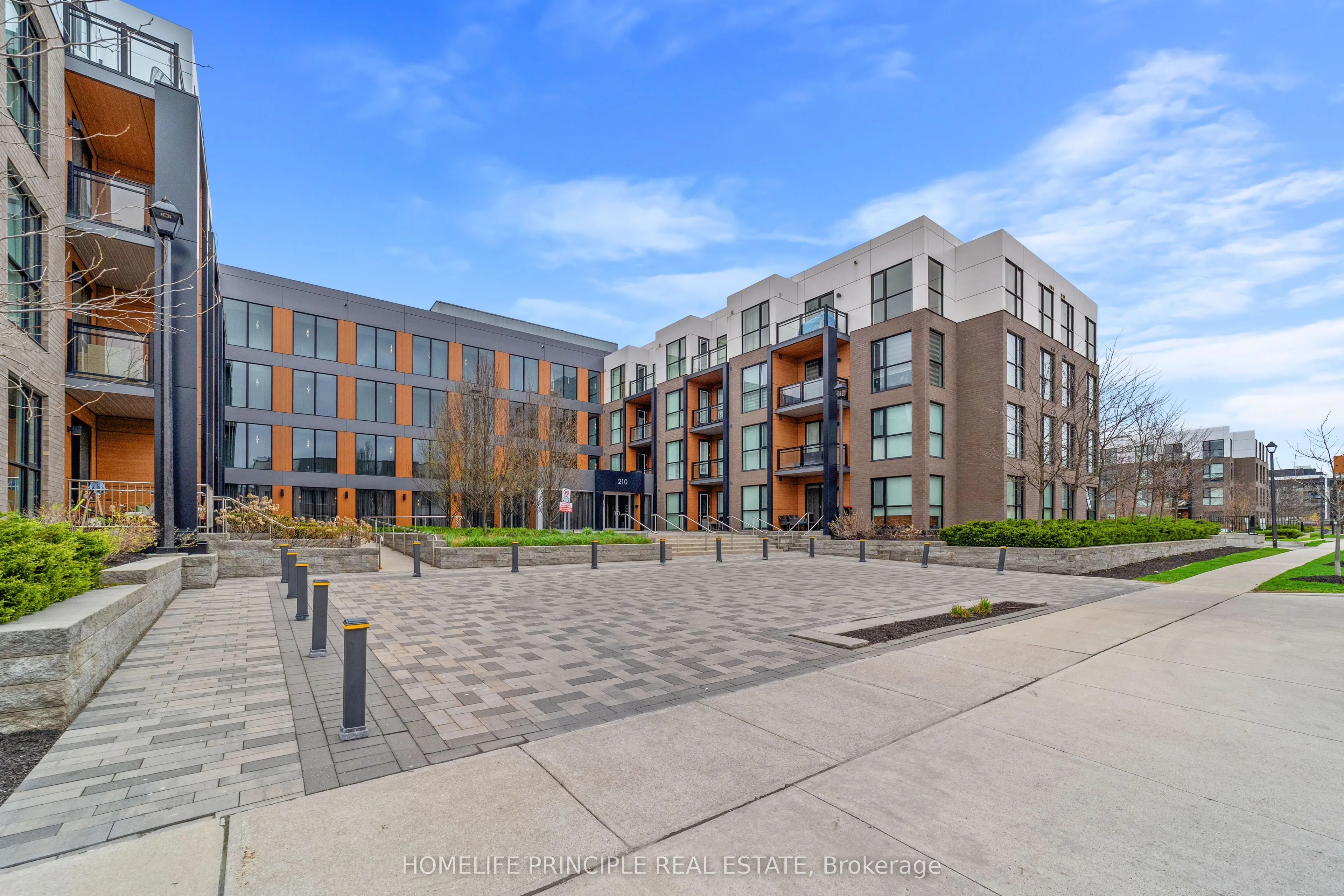 Property For Sale | W12797216