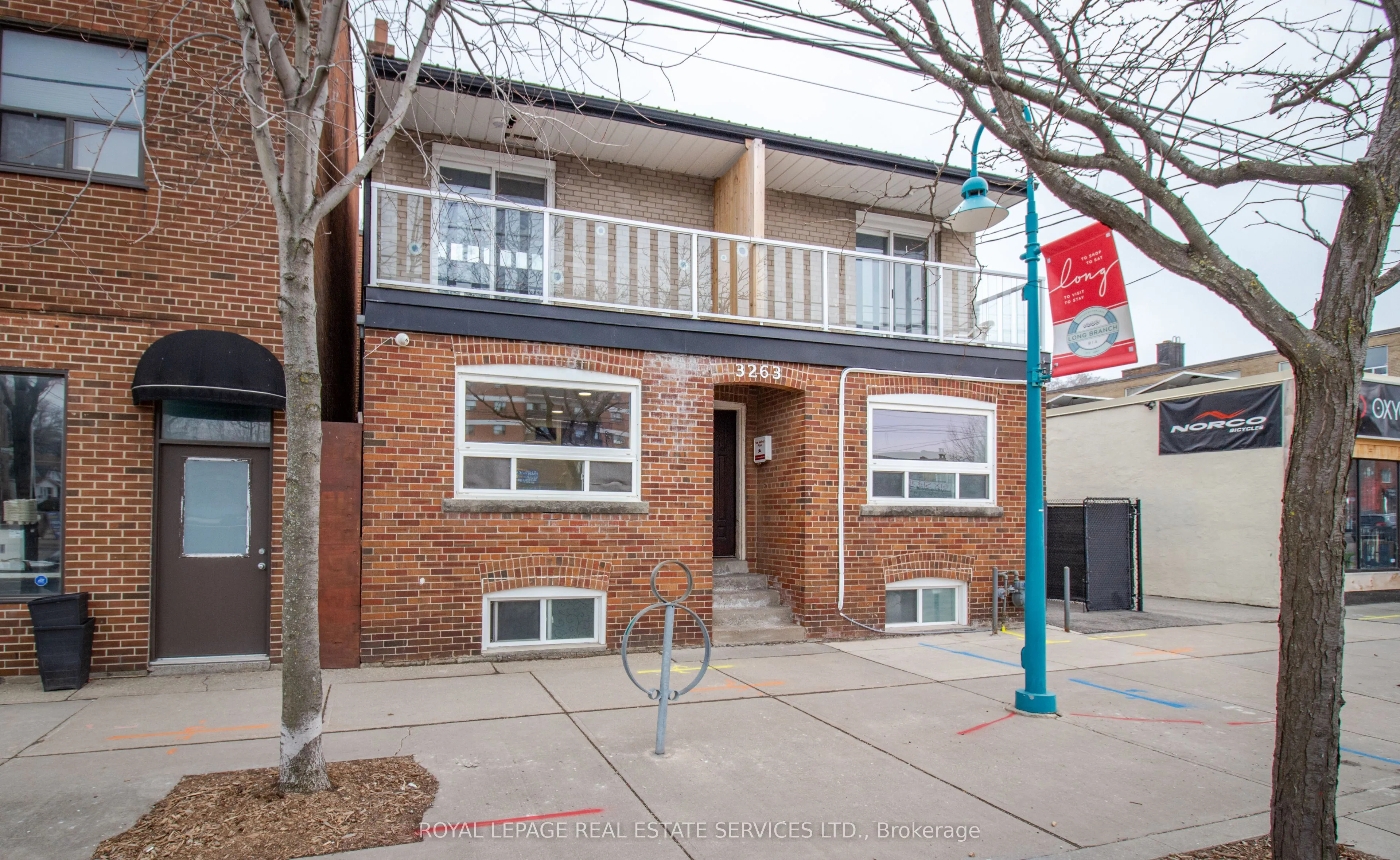 Multiplex For Sale | W12803806