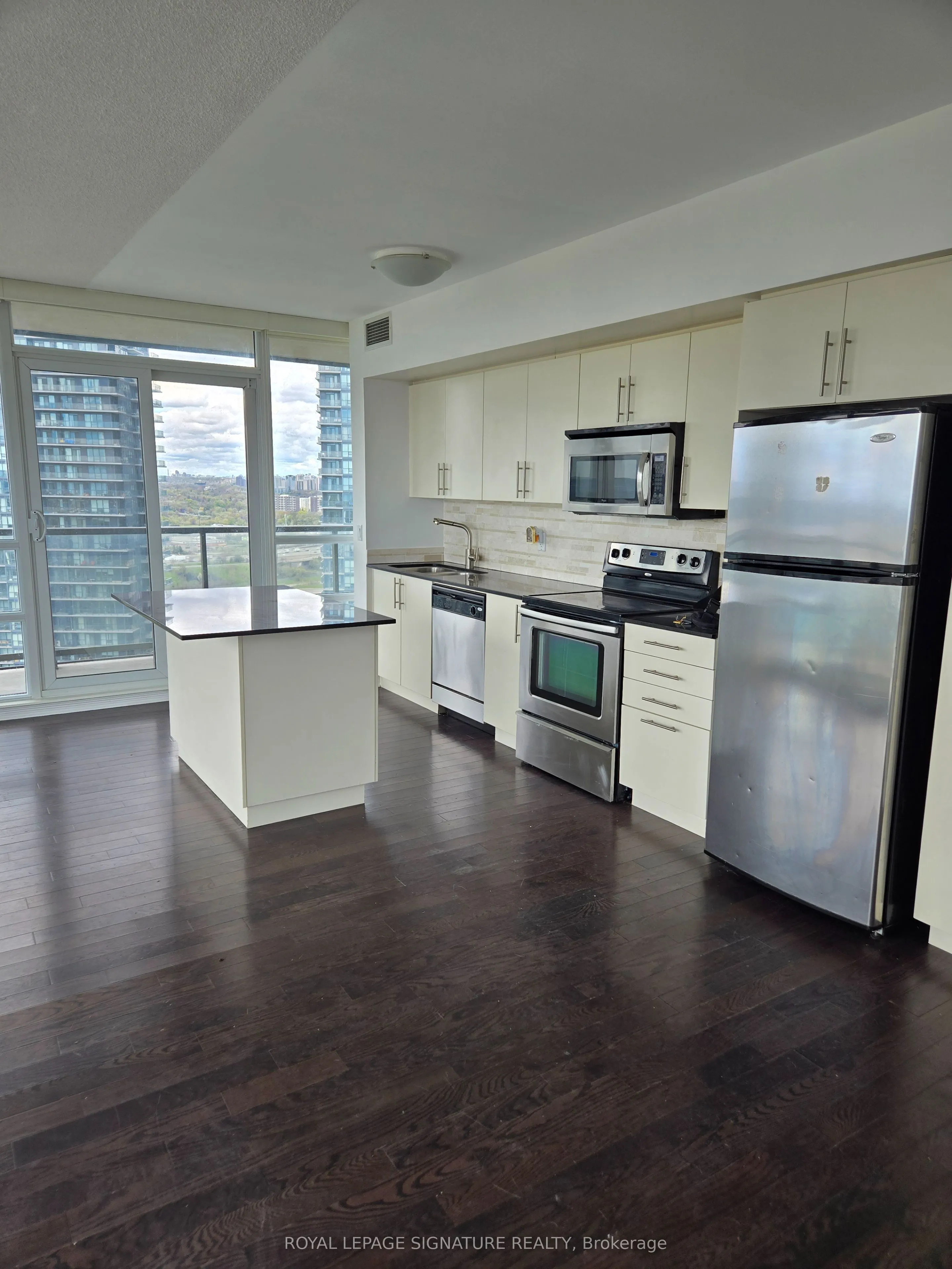 Property For Sale | W12807344