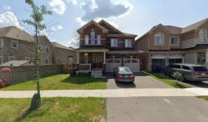Detached Home For Lease | W12808844