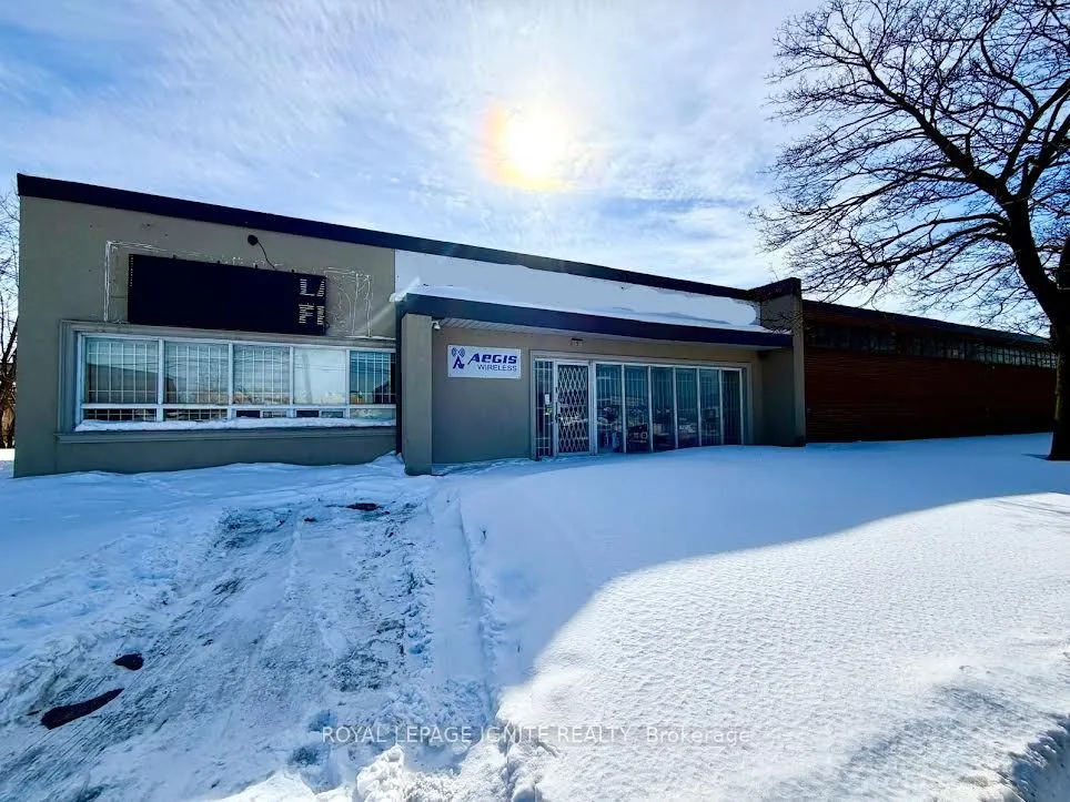 Property For Lease | W12809322