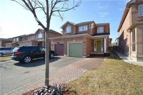 23  Lonestar  Crescent, Brampton, ON L7A 2H9