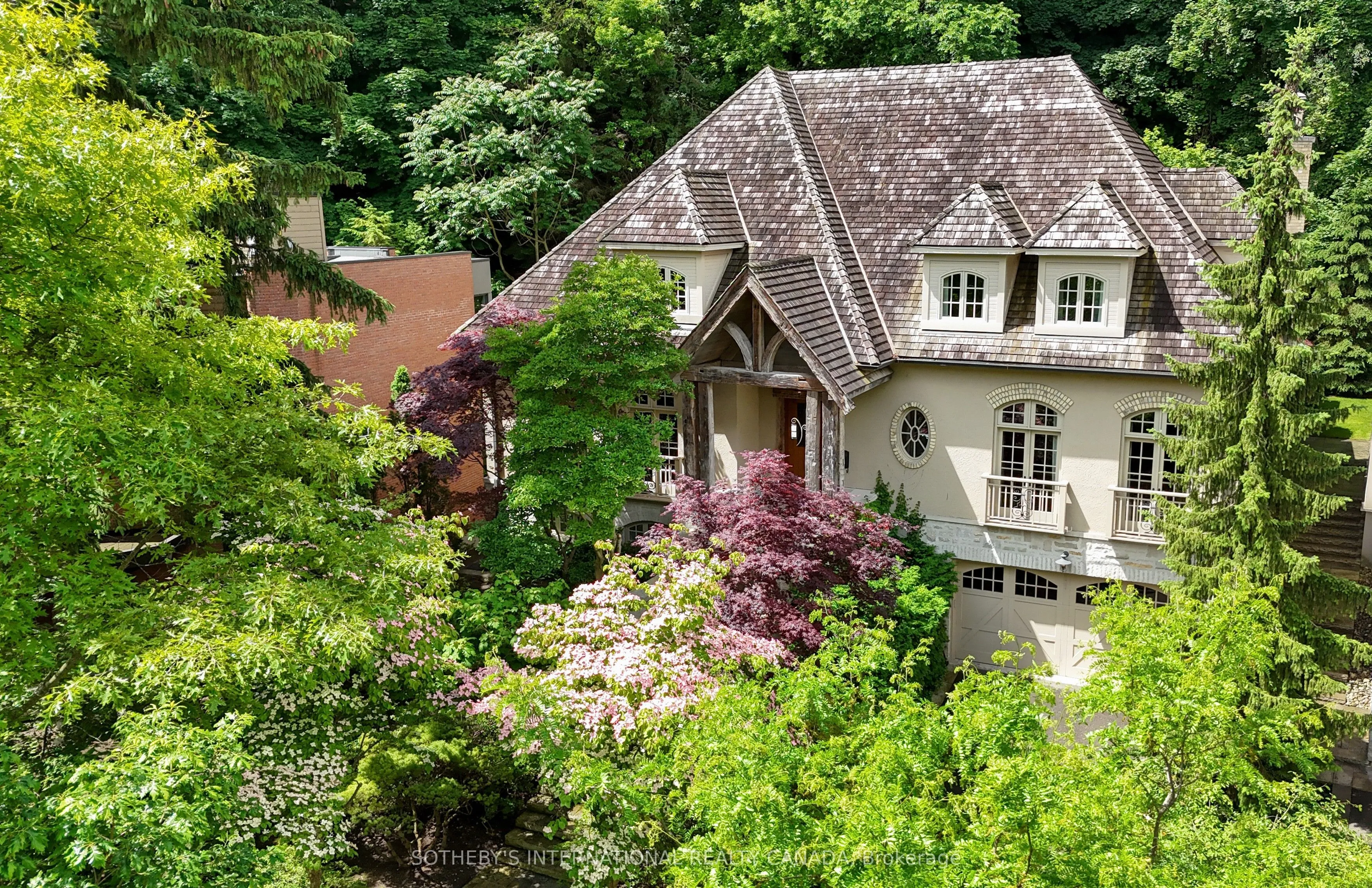 Detached Home For Sale | W12812830