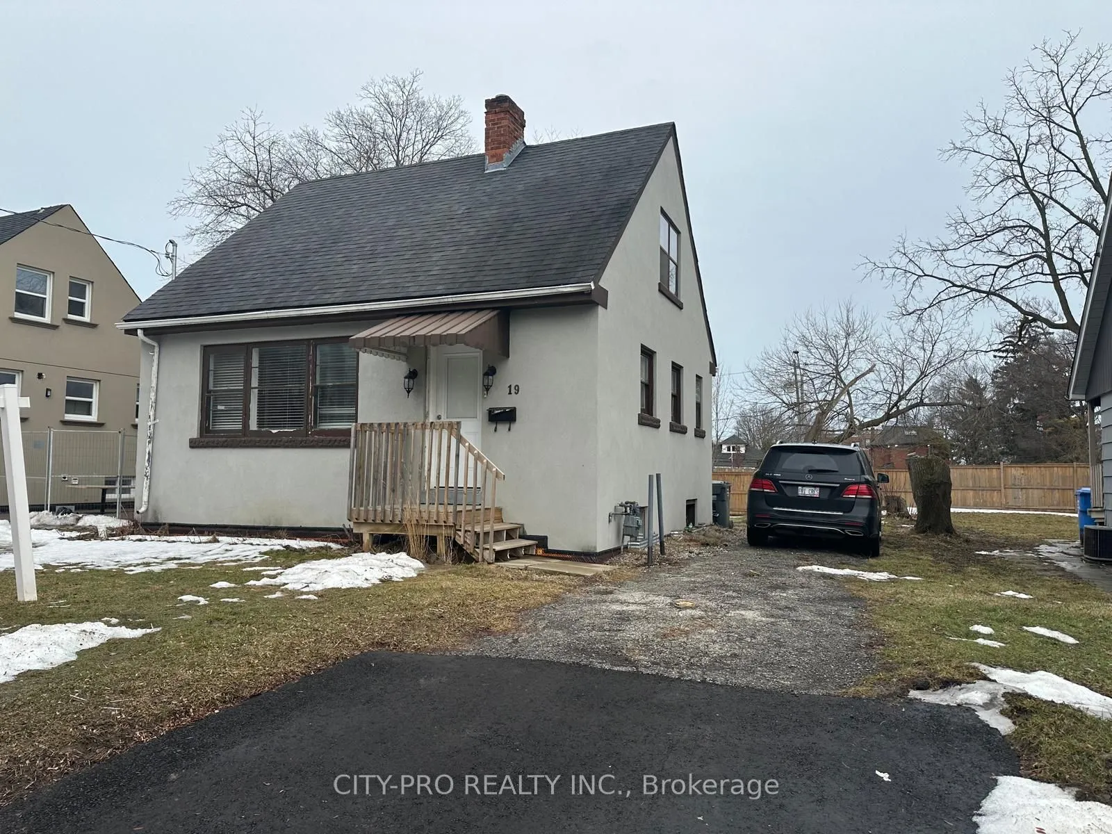 Property For Lease | W12813774
