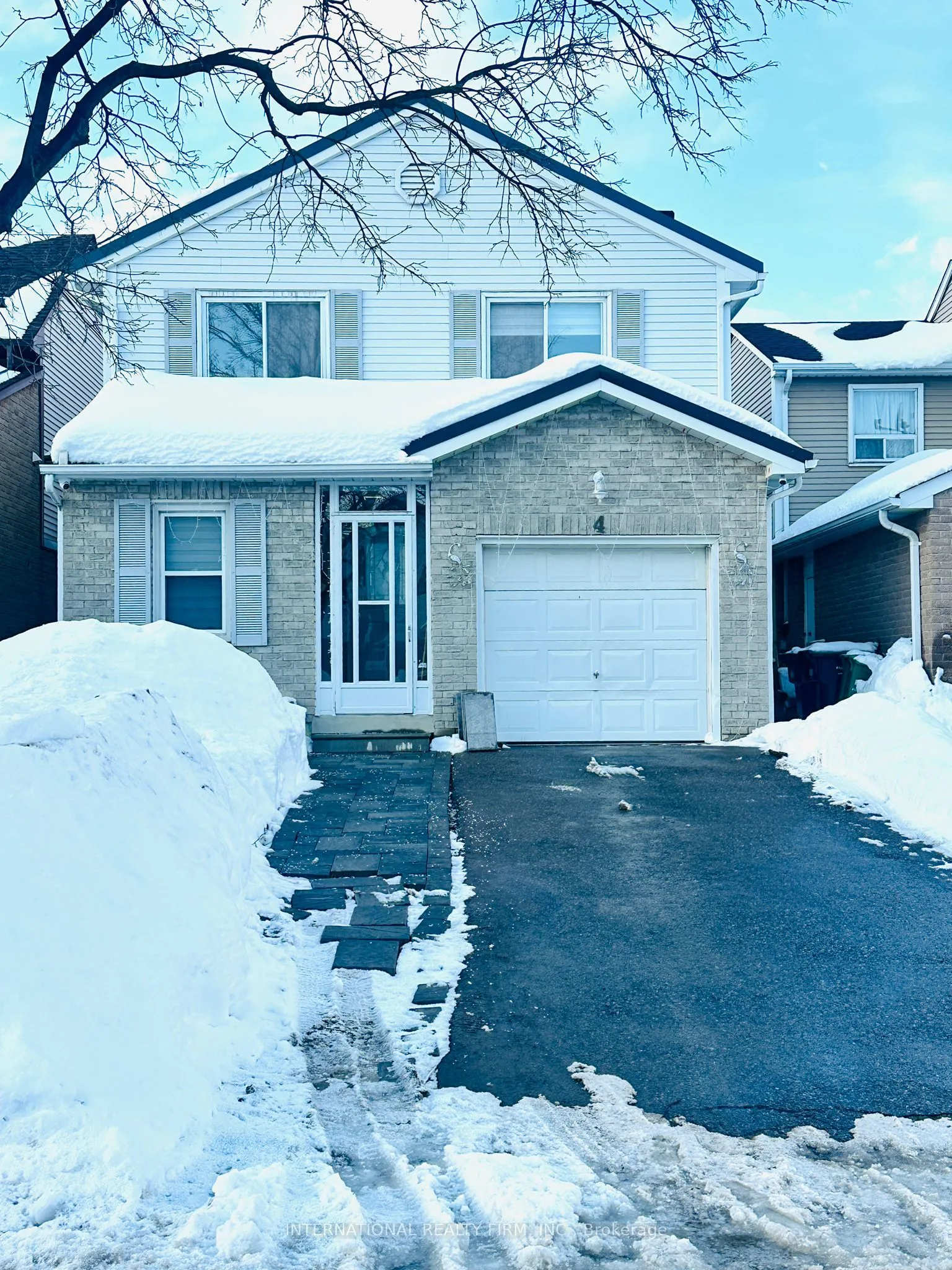 Detached Home For Sale | W12825422