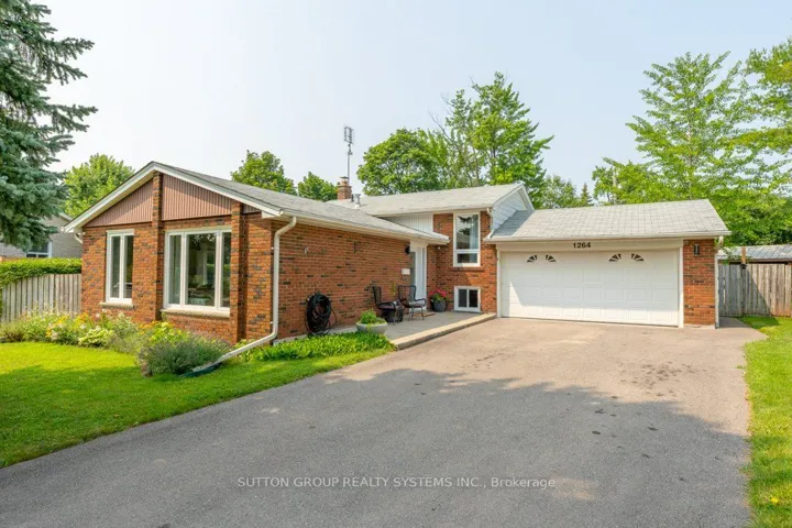 1264  Landfair  Crescent, Oakville, ON L6H 2N3