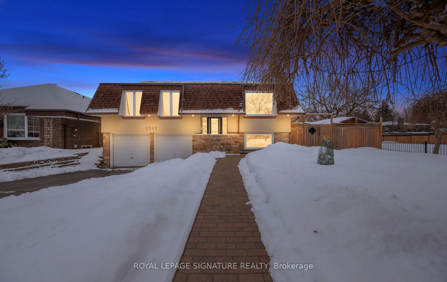 Detached Home For Sale | W12830318