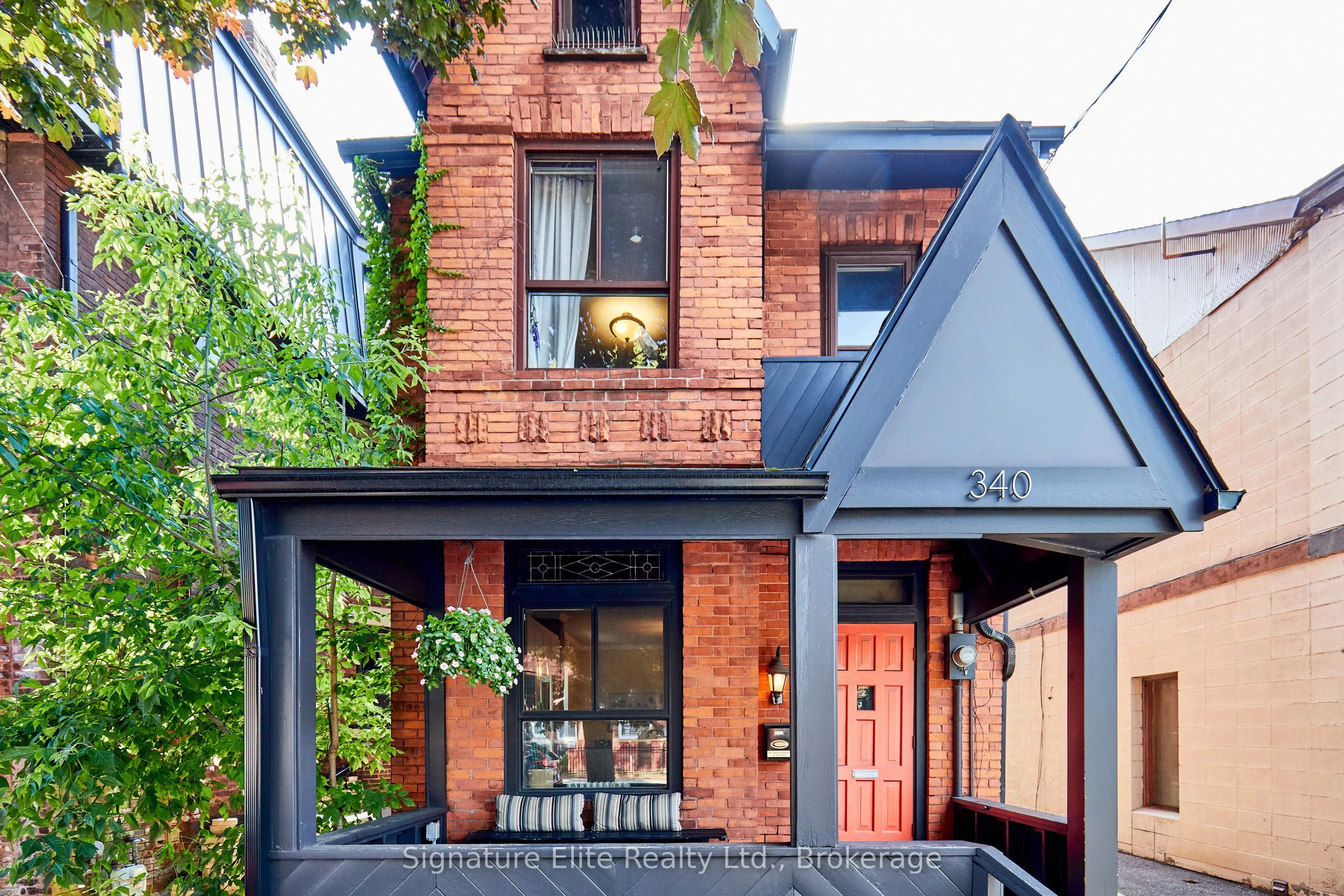 Detached Home For Sale | W12834182