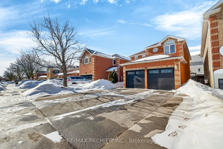 12  Bayview  Street, Brampton, ON L6X 4P1