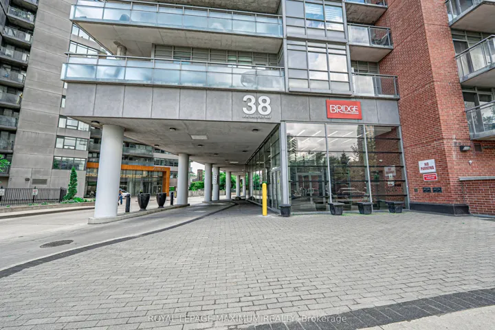 38  Joe Shuster  Way, Toronto W01, ON M6K 0A5
