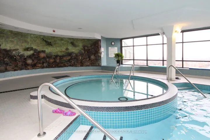 Hot Tub - Rooftop Deck