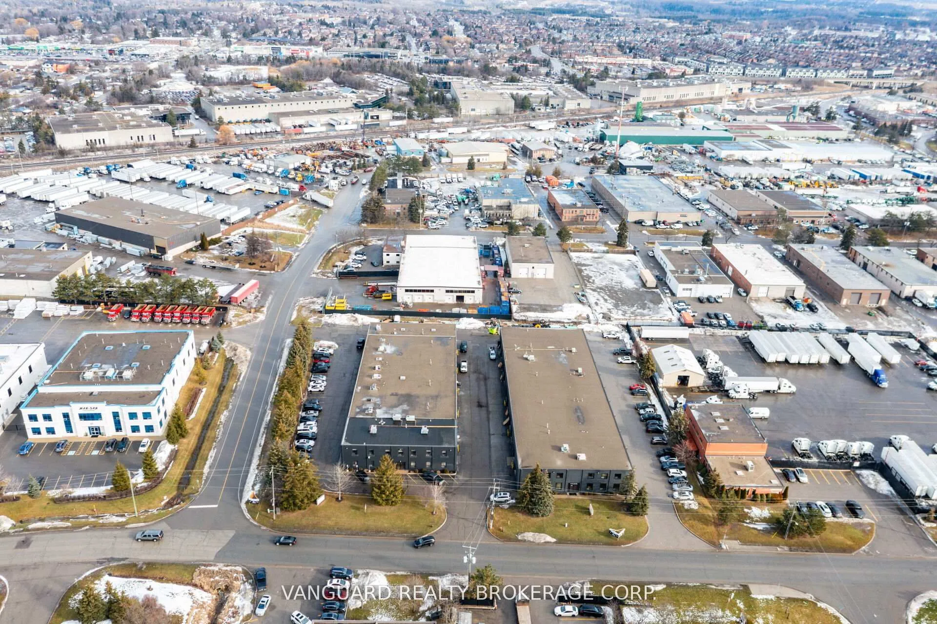Industrial Property For Lease | W12839742