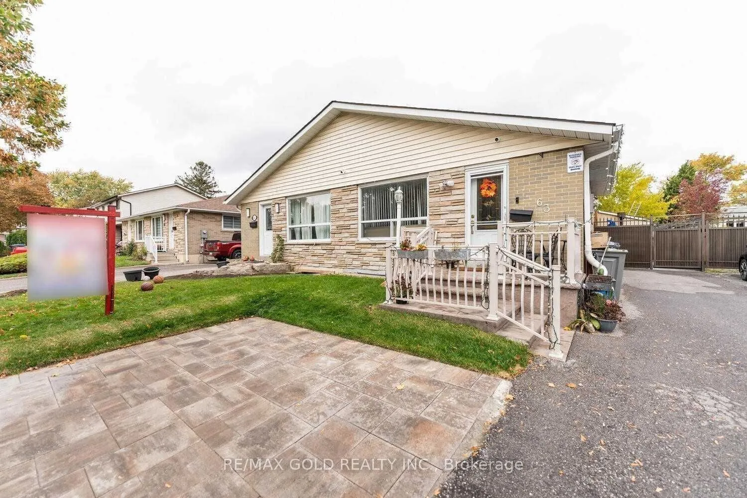 Semi-Detached Home For Sale | W12844174