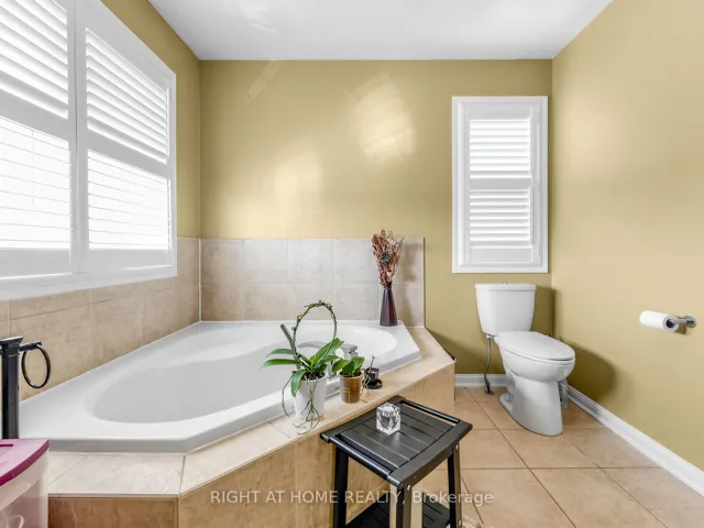 401 Tonelli Lane, Milton, ON L9T 0N4