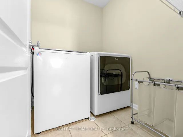 401 Tonelli Lane, Milton, ON L9T 0N4