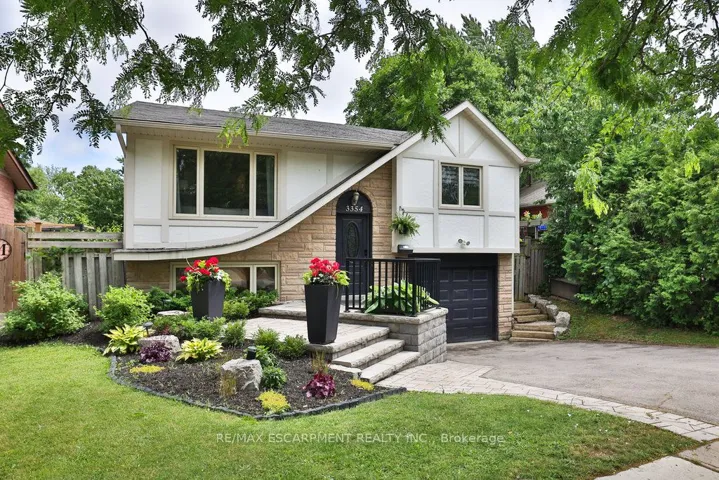 3354  Bristol  Drive, Burlington, ON L7M 1W4