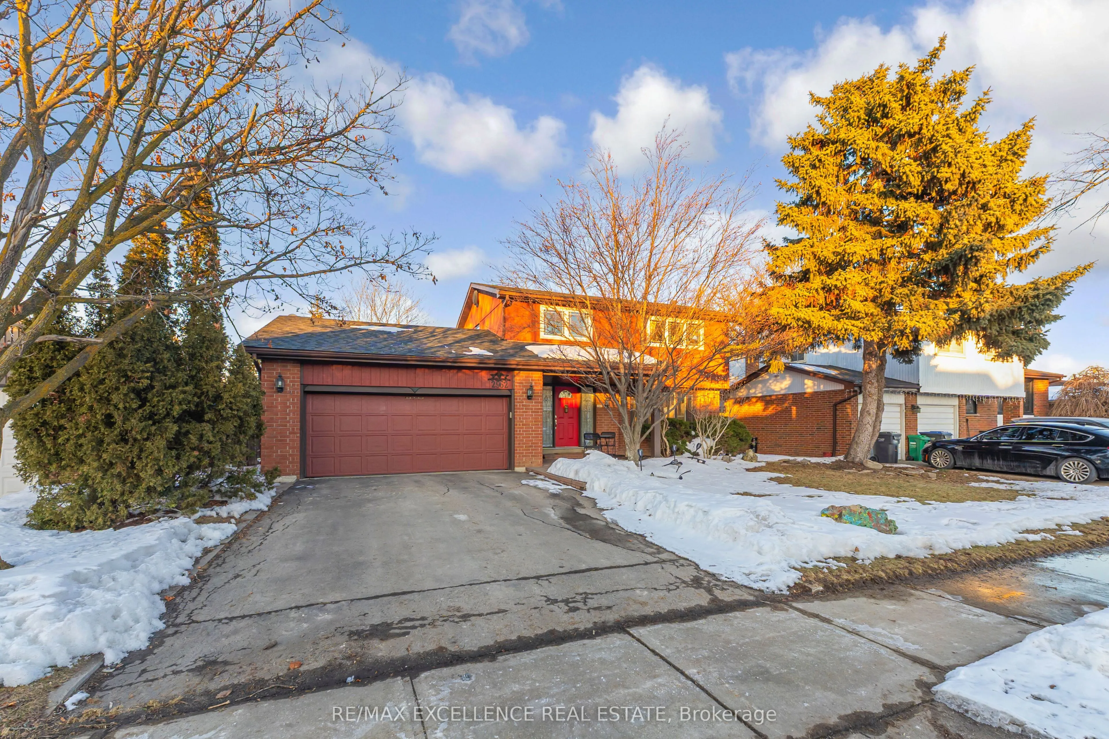 Detached Home For Sale | W12847100