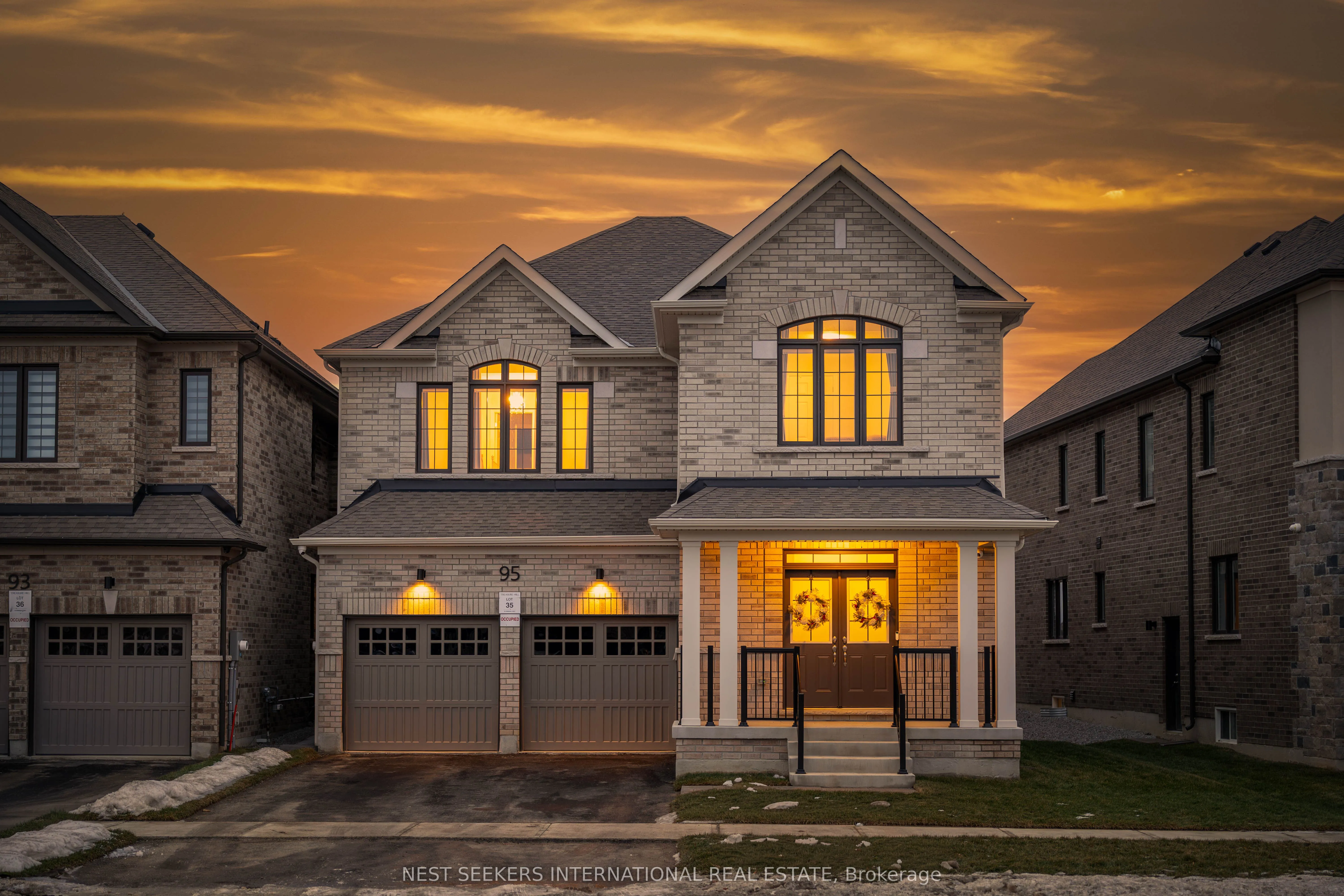 Detached Home For Sale | W12848246