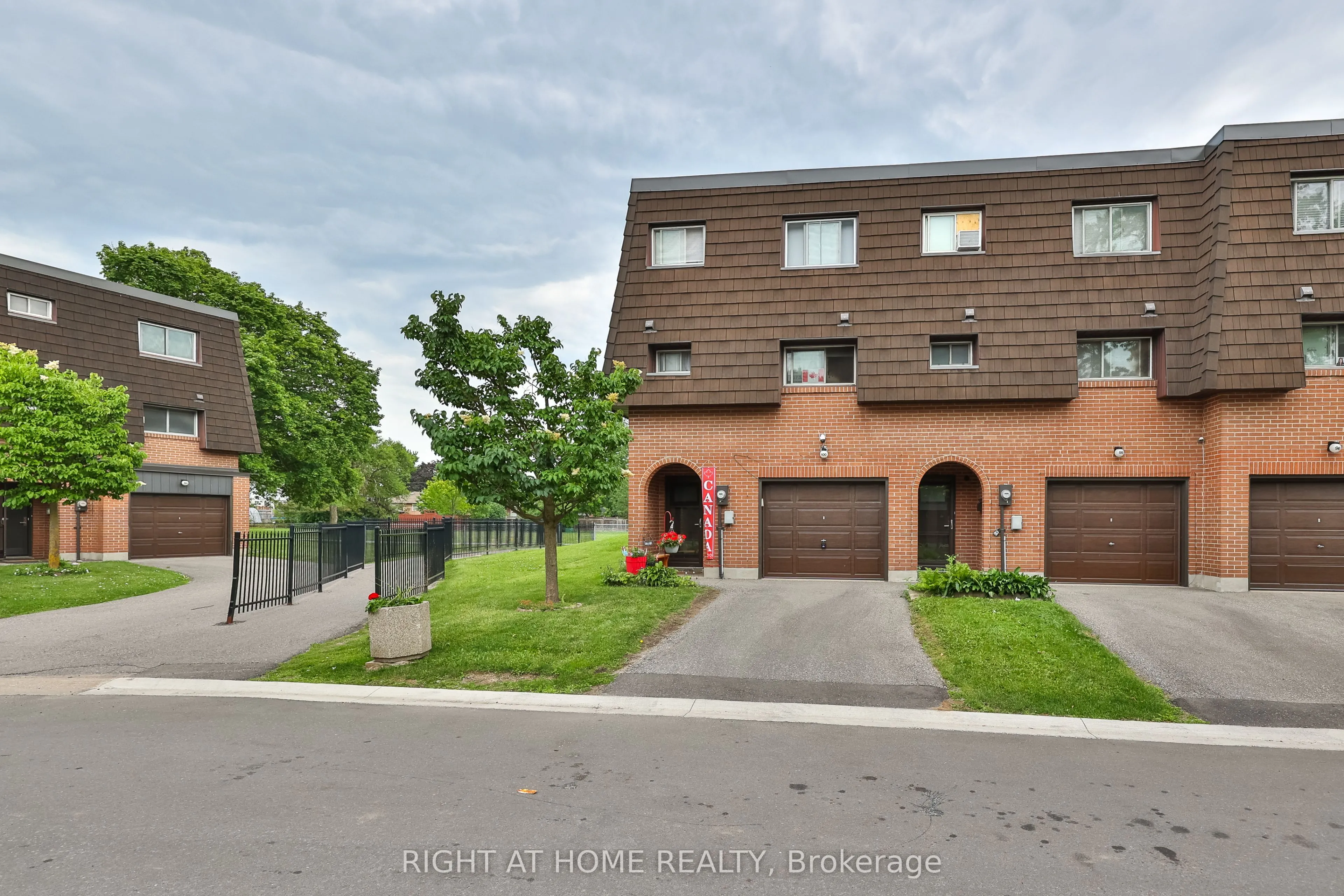 Property For Sale | W12851088