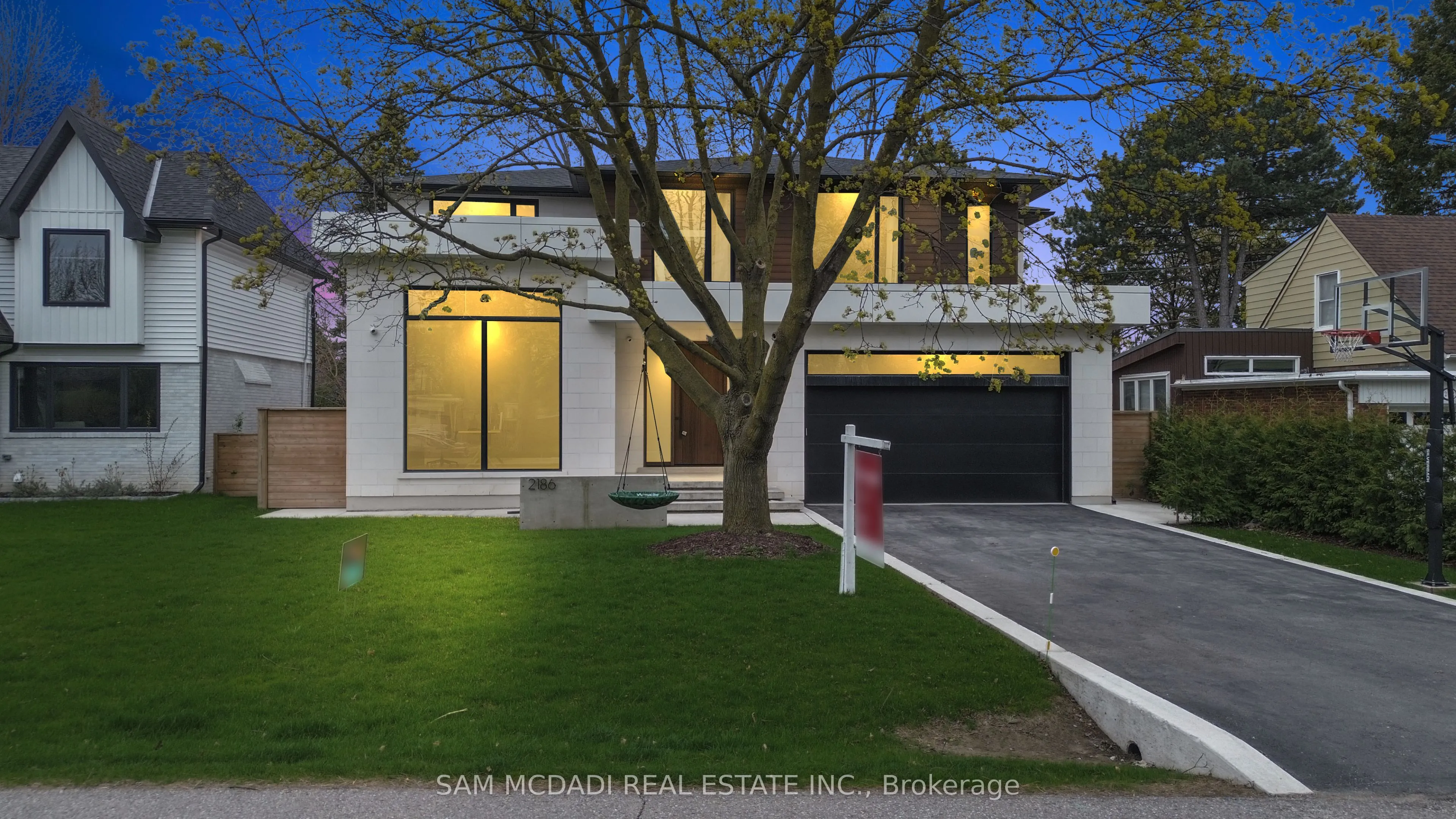 Detached Home For Sale | W12851210