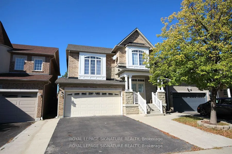 Detached Home For Lease | W12852330