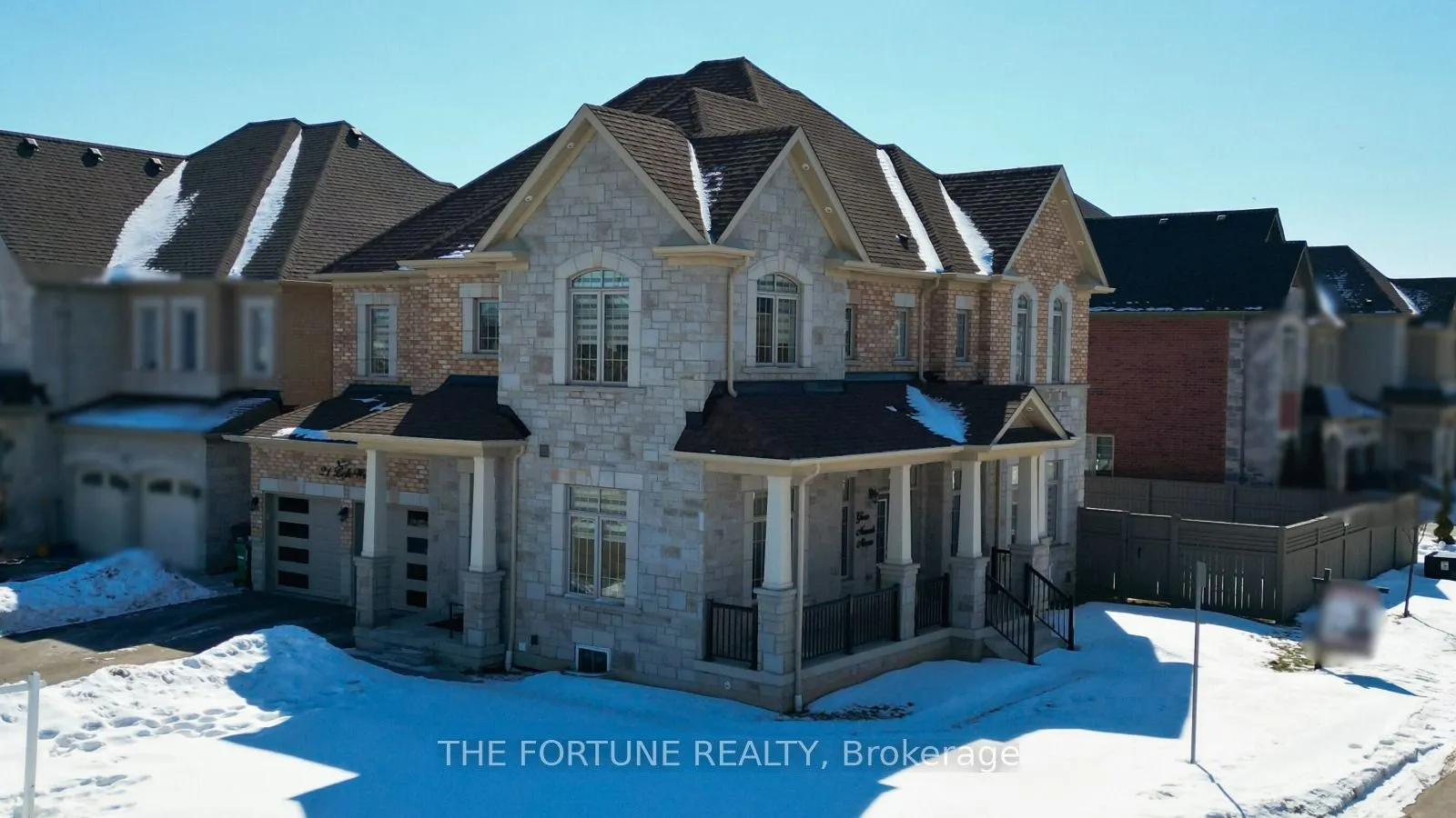 Detached Home For Sale | W12855860
