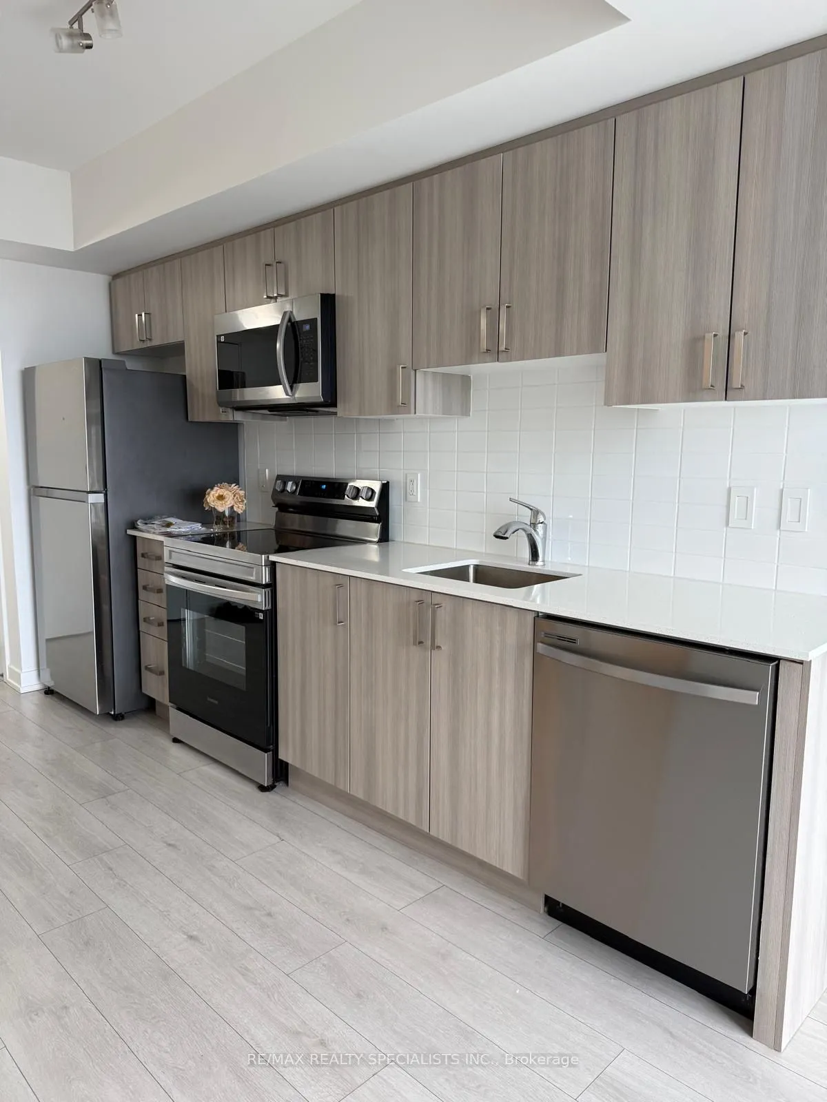 Property For Lease | W12859904