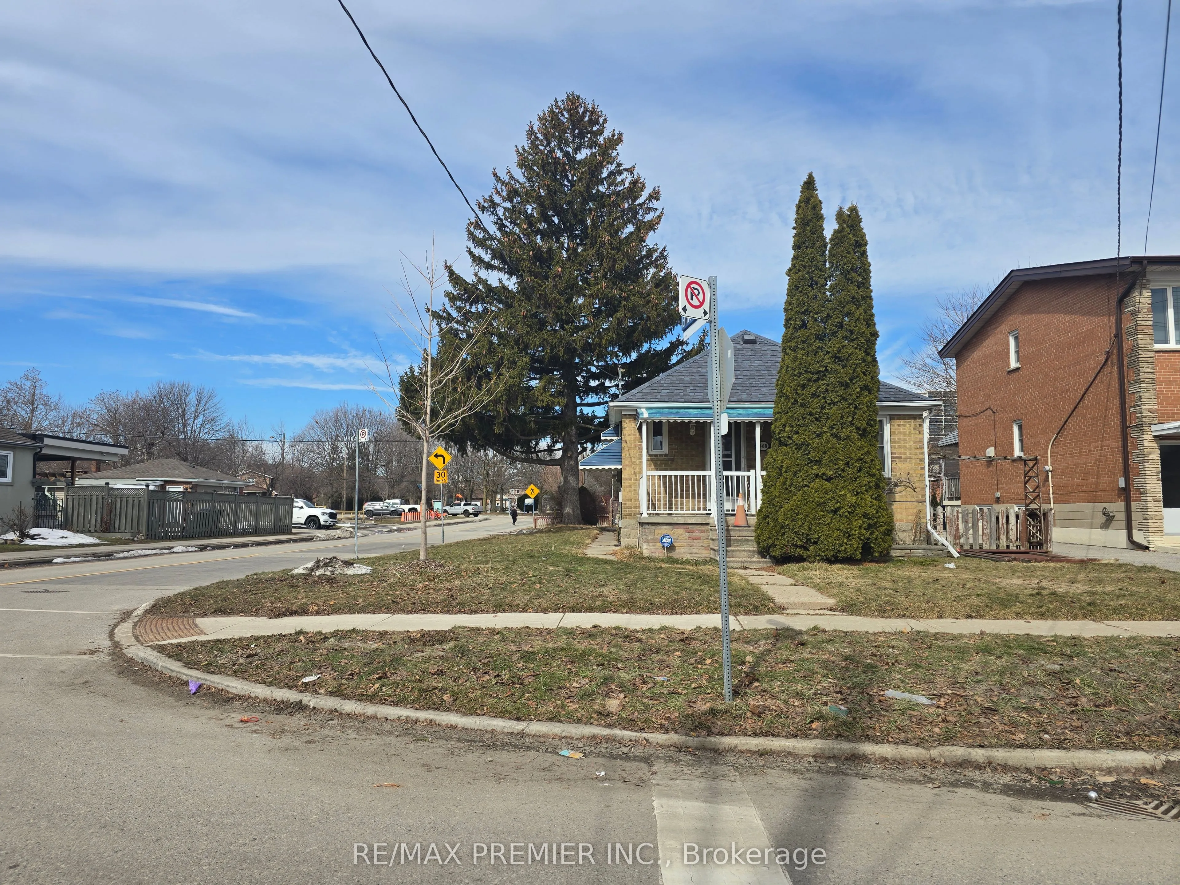 Detached Home For Sale | W12864160