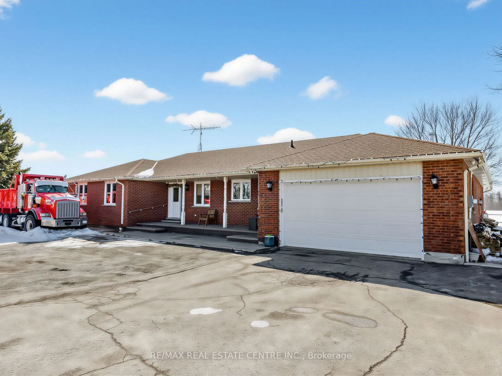 Detached Home For Sale | W12866966