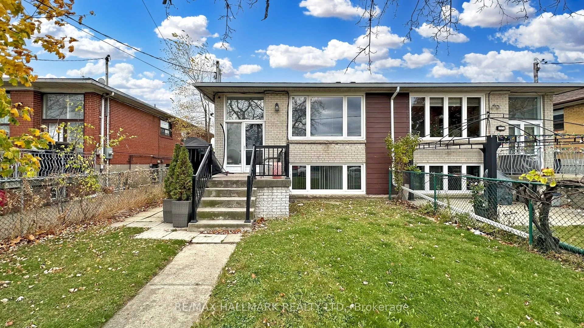 Semi-Detached Home For Lease | W12867486